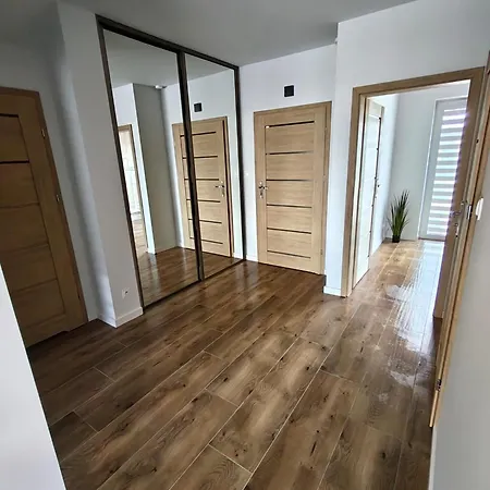 Mieszkanie Z Duzym Ogrodkiem Apartment *