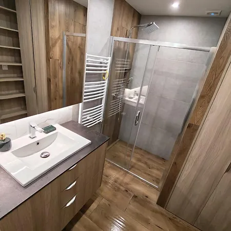 Mieszkanie Z Duzym Ogrodkiem Apartment *
